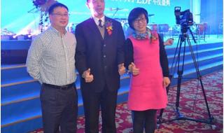 安徽卫视超级新闻场主持人