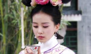 步步惊心是什么意思