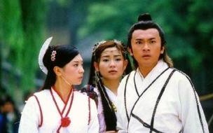 你觉得高圆圆和贾静雯谁更漂亮 高圆圆晒图为贾静雯打CALL